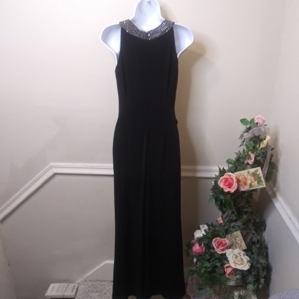 David Meister Black Beaded Collar, Ruched Waist Evening Gown - Picture 12 of 13